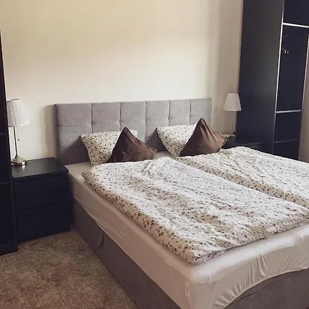Guest house Black Hole Provodin