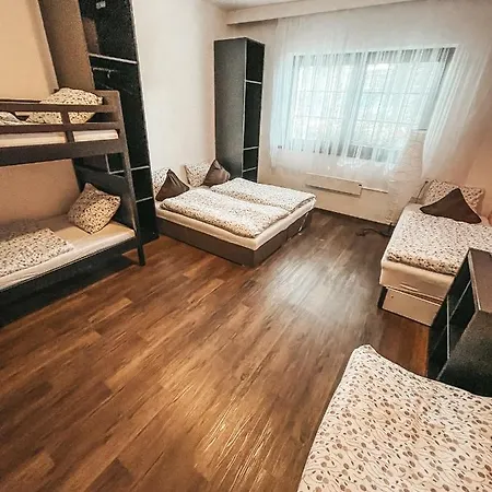 Guest house Black Hole Provodin